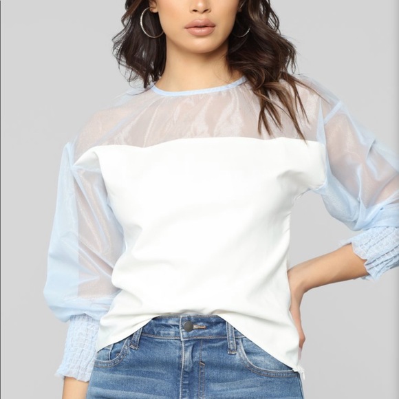 FASHION NOVA TOP - Picture 2 of 4